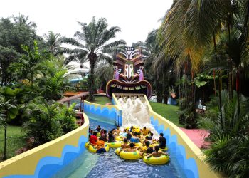 A'Famosa Water Theme Park + Safari Wonderland Tickets
