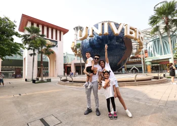 Choose this combo for flexible access to 3 iconic attractions in Singapore, with great savings to match.