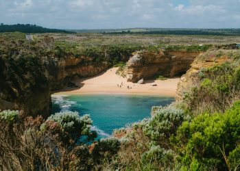 Great Ocean Road Full Day Tour with Round-Trip Hotel Transfers